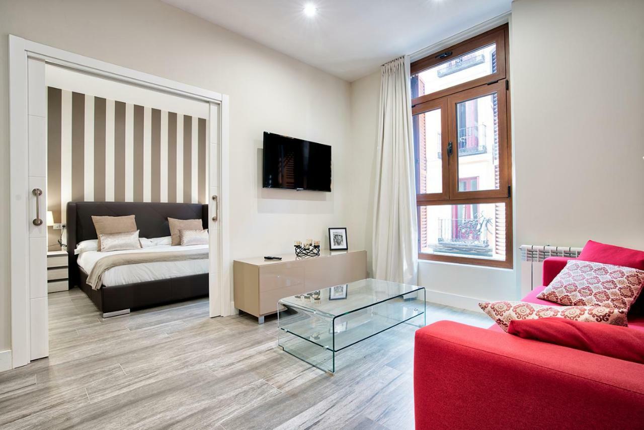 Apartamentos Cava Baja Мадрид Екстериор снимка