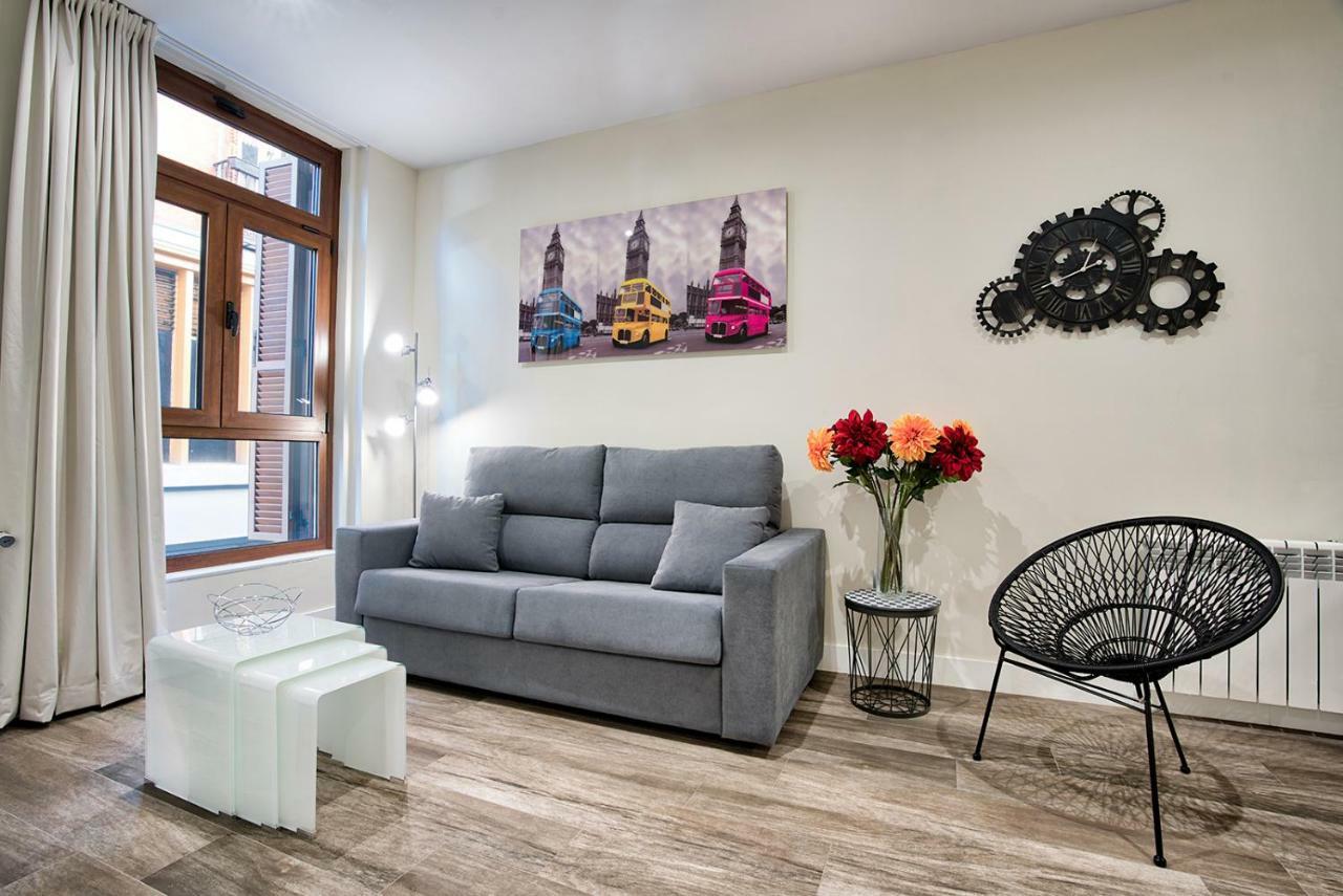 Apartamentos Cava Baja Мадрид Екстериор снимка